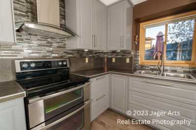 135-Kitchen-Sink-Window2